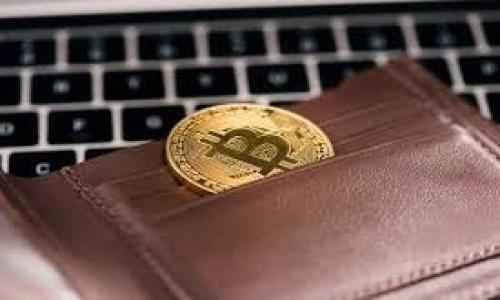 将ETH（以太坊）转到TP钱包（TokenPocket钱包）的过程相对简单，但需要遵循一些步骤，以确保您的数字资产安全无误。以下是详细的步骤和说明。

第一步：准备工作

在您开始之前，请确保您具备以下条件：
ul
    li您需要拥有一个TokenPocket钱包，并且已经完成创建和备份。/li
    li您的TokenPocket钱包必须有以太坊（ETH）的接收地址。在进行转账之前，需要确保您知道该地址。/li
    li您需要一些ETH存放在其他钱包（如交易所钱包或其他数字资产管理钱包）中，以进行转账。/li
/ul

第二步：获取您的TP钱包ETH地址

打开您的TokenPocket应用，找到以太坊钱包并点击进入。在此界面中，您会看到您的ETH地址。这是一个由字母和数字组成的字符串，通常以“0x”开头。在转账前请提醒您注意，该地址必须准确无误，因为一旦发送，事务无法撤回。

第三步：前往您的其他钱包

接下来，切换到您存储ETH的其他钱包，比如交易所或者其他数字钱包。如果您使用的是交易所（如币安、火币、OKEx等），请登录您的账户并进入资产管理页面。

第四步：发起转账

在您的其他钱包中，找到“提现”或“转账”选项。点击后，系统会要求您输入以下信息：
ul
    listrong提现地址：/strong在此输入您在TokenPocket中复制的ETH地址。/li
    listrong提现数量：/strong选择您想要转账的ETH数量。请注意，很多交易所会收取一定的手续费，所以在此确定转账数额时，要减去手续费的部分。/li
/ul

第五步：确认转账详情

在确认转账之前，请仔细检查您输入的所有信息，尤其是目标ETH地址。确认无误后，继续进行。通常情况下，交易所会要求您进行身份验证，可能会发送验证码到您的注册邮箱或手机上，确保您是合法的账户持有者。

第六步：提交转账

一切信息确认无误后，点击提交或确认。此时，您的转账请求将被处理。根据网络状态，转账时间可能会有所不同，但通常情况下，您会在几分钟内在您的TokenPocket钱包中看到到账。

第七步：检查TokenPocket钱包中的转账状态

转回到您的TokenPocket钱包，刷新页面，查看ETH余额是否增加。您也可以在以太坊区块浏览器（如Etherscan）上输入您的钱包地址，检查交易是否成功。如果转账中出现任何疑问，可以联系您的钱包服务提供商的客服寻求帮助。

安全提示

在进行数字资产转账时，请务必保持警惕，做到以下几点：
ul
    li务必保护好您的私钥和助记词，切勿泄露给任何人。/li
    li在跳转不同网站时，确保是正规官方网站，以防钓鱼网站的出现。/li
    li定期检查您的钱包安全性，及时更新软件以保持安全。/li
/ul

总结

通过以上步骤，您应该能够顺利将ETH从其他钱包转账到您的TokenPocket钱包。数字货币的普及使得转账如此方便，但同时也需要用户在其中保持警惕。希望您能在数字资产的世界中，安全、顺利地进行各种操作。如果您对转账流程还有其他疑问，欢迎随时查阅相关资料或向其他用户询问。

其他相关资源

为了方便您深入了解数字货币和钱包使用，您可以参考以下资源：
ul
    lia href=